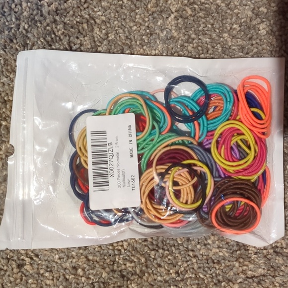 NWT hair elastics ties - Picture 1 of 1